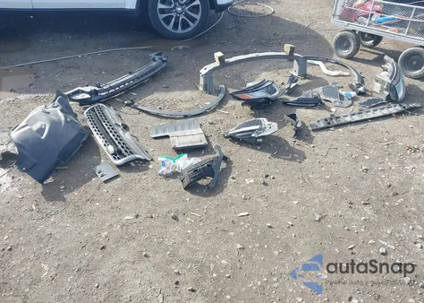 2017 Land Rover Range Rover Evoque Se/Se Premium z USA, uszkodzony, nr VIN SALVP2BG8HH233430